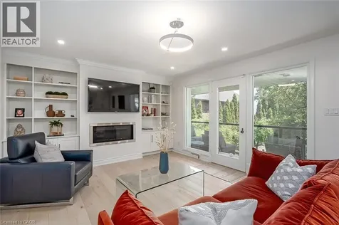 624 North Shore Boulevard East Burlington ON L7T 1X2