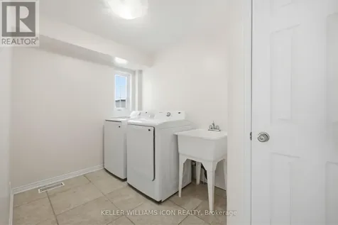 796 Kilbirnie Drive Ottawa ON K2J 0M4