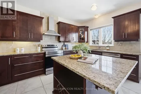 796 Kilbirnie Drive Ottawa ON K2J 0M4