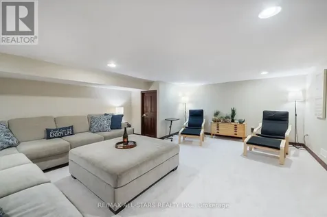 396 Ashworth Road Uxbridge ON L9P 1R1