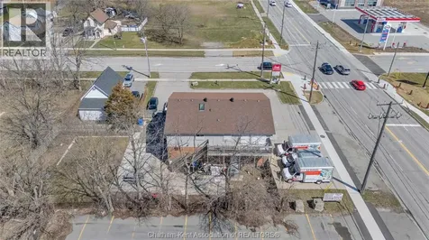 297 Grand Avenue East Chatham ON N7L 1W8