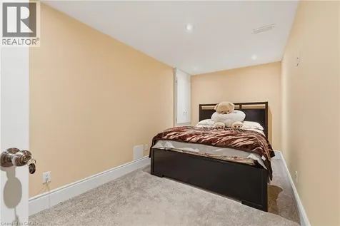 29 Hansford Drive Brantford ON N3S 0B6