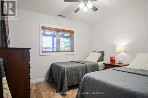 331 Mariners Way Collingwood ON L9Y 5C7