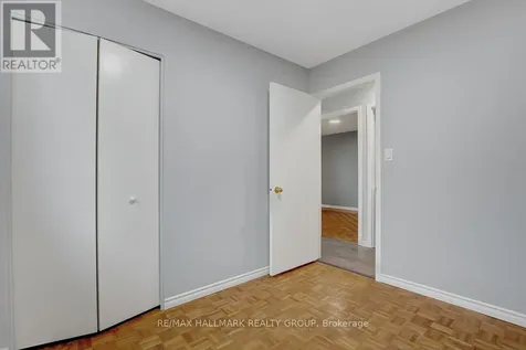71 Morton Drive Ottawa ON K2L 1W9