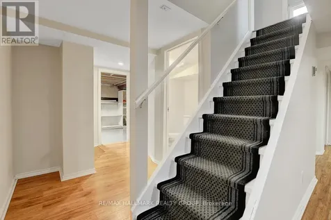 71 Morton Drive Ottawa ON K2L 1W9