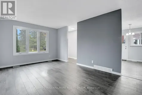 71 Morton Drive Ottawa ON K2L 1W9