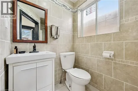 496 King Street East Kitchener ON N2G 2L6