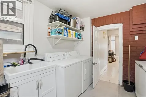 75 Niagara Street Hamilton ON L8L 6A4