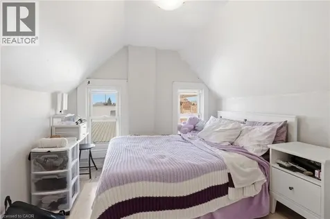 75 Niagara Street Hamilton ON L8L 6A4