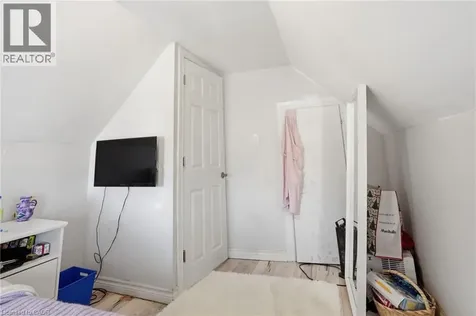 75 Niagara Street Hamilton ON L8L 6A4