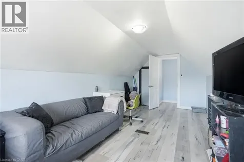 75 Niagara Street Hamilton ON L8L 6A4