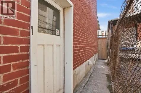 75 Niagara Street Hamilton ON L8L 6A4