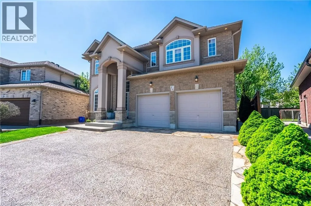 24 Edgecroft Crescent Stoney Creek ON L8J 3Y6