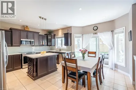 24 Edgecroft Crescent Stoney Creek ON L8J 3Y6