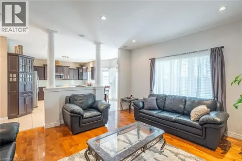 24 Edgecroft Crescent Stoney Creek ON L8J 3Y6