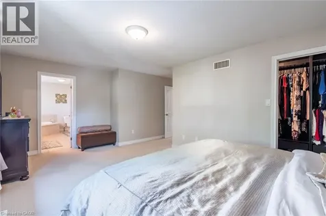 24 Edgecroft Crescent Stoney Creek ON L8J 3Y6