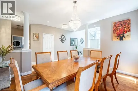 24 Edgecroft Crescent Stoney Creek ON L8J 3Y6