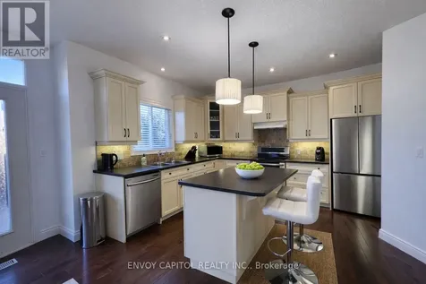 402 Palamino Place Waterloo ON N2K 4K5