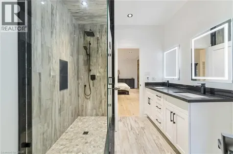515 Hamilton Drive Ancaster ON L9G 2A9