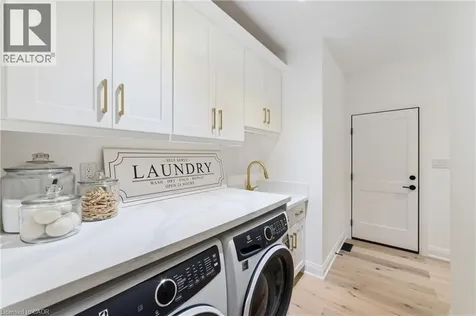 515 Hamilton Drive Ancaster ON L9G 2A9