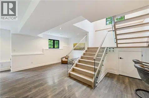 515 Hamilton Drive Ancaster ON L9G 2A9