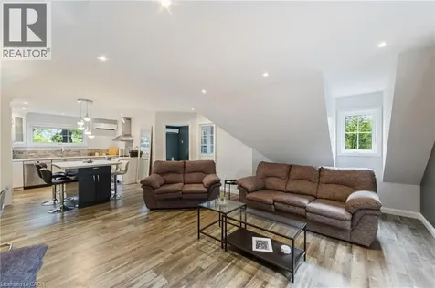 515 Hamilton Drive Ancaster ON L9G 2A9