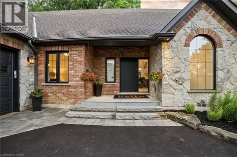 515 Hamilton Drive Ancaster ON L9G 2A9