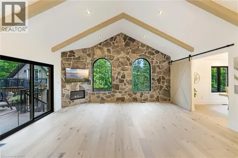 515 Hamilton Drive Ancaster ON L9G 2A9