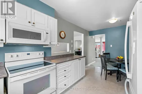 30 Maplehurst Avenue Ottawa ON K2H 9G2