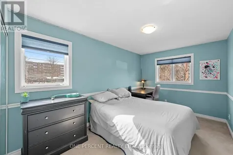 30 Maplehurst Avenue Ottawa ON K2H 9G2