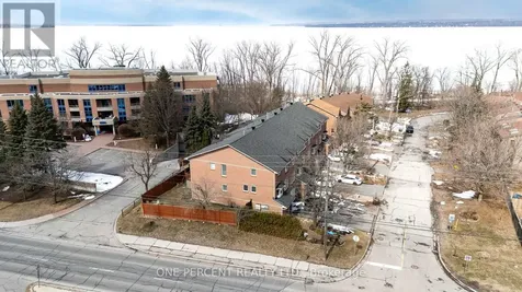 30 Maplehurst Avenue Ottawa ON K2H 9G2