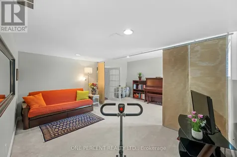 30 Maplehurst Avenue Ottawa ON K2H 9G2