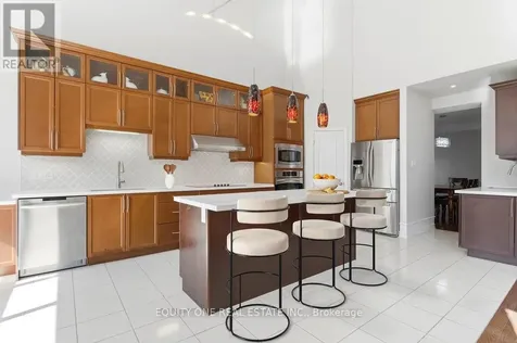 240 Trailgate Street Ottawa ON K1V 0Z9