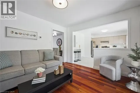 5147 Ravine Crescent Burlington ON L7L 6N3