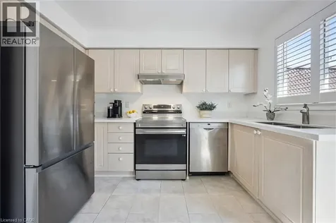 5147 Ravine Crescent Burlington ON L7L 6N3