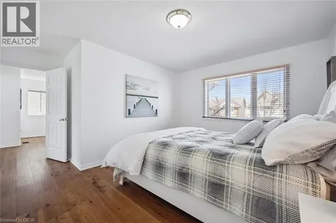 5147 Ravine Crescent Burlington ON L7L 6N3