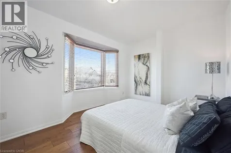 5147 Ravine Crescent Burlington ON L7L 6N3