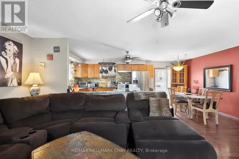 2121 Klondike Park Road Wasaga Beach ON L9Z 2W9