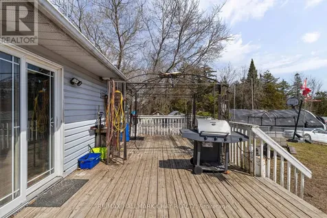 2121 Klondike Park Road Wasaga Beach ON L9Z 2W9