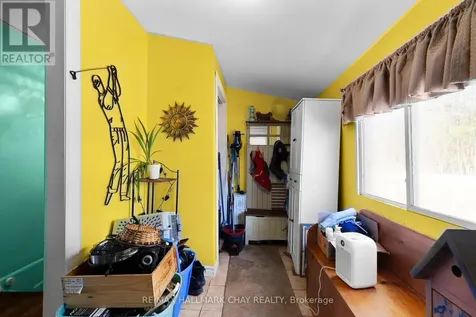 2121 Klondike Park Road Wasaga Beach ON L9Z 2W9