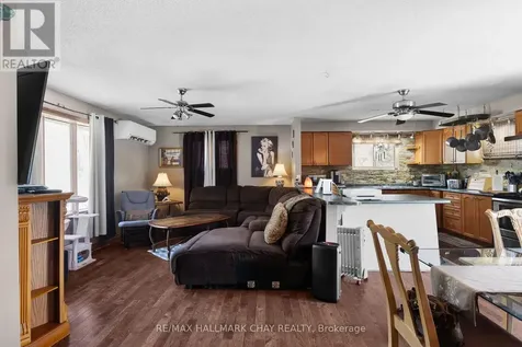 2121 Klondike Park Road Wasaga Beach ON L9Z 2W9