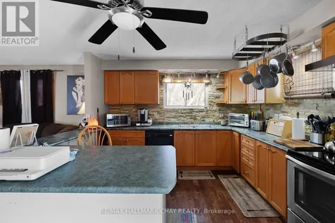 2121 Klondike Park Road Wasaga Beach ON L9Z 2W9