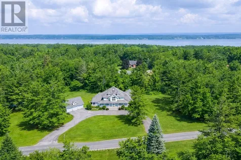1946 Wilkinson Street Innisfil ON L9S 1X3