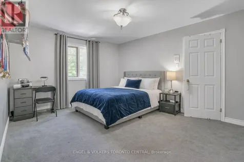 1946 Wilkinson Street Innisfil ON L9S 1X3