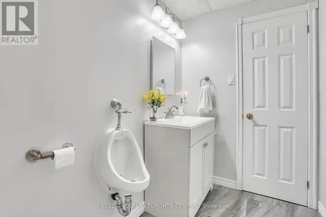 1946 Wilkinson Street Innisfil ON L9S 1X3