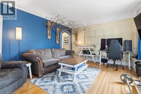 31 Bingeman Street Kitchener ON N2H 2R7
