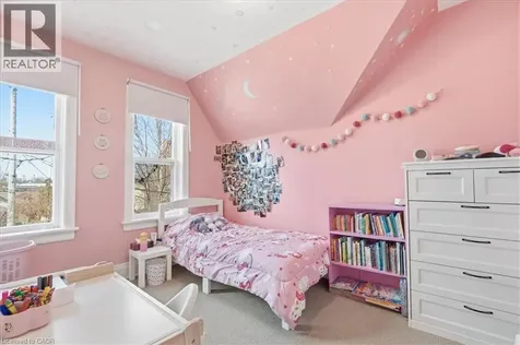 31 Bingeman Street Kitchener ON N2H 2R7