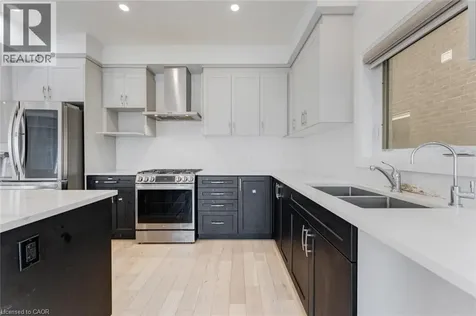 629 Doonwoods Crescent Kitchener ON N2P 0E6