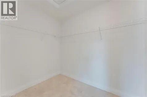 629 Doonwoods Crescent Kitchener ON N2P 0E6