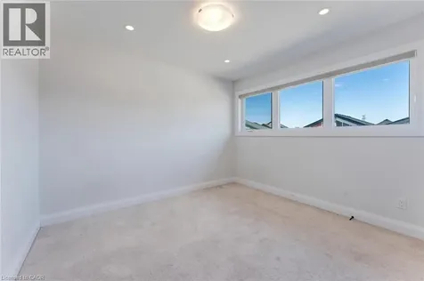 629 Doonwoods Crescent Kitchener ON N2P 0E6